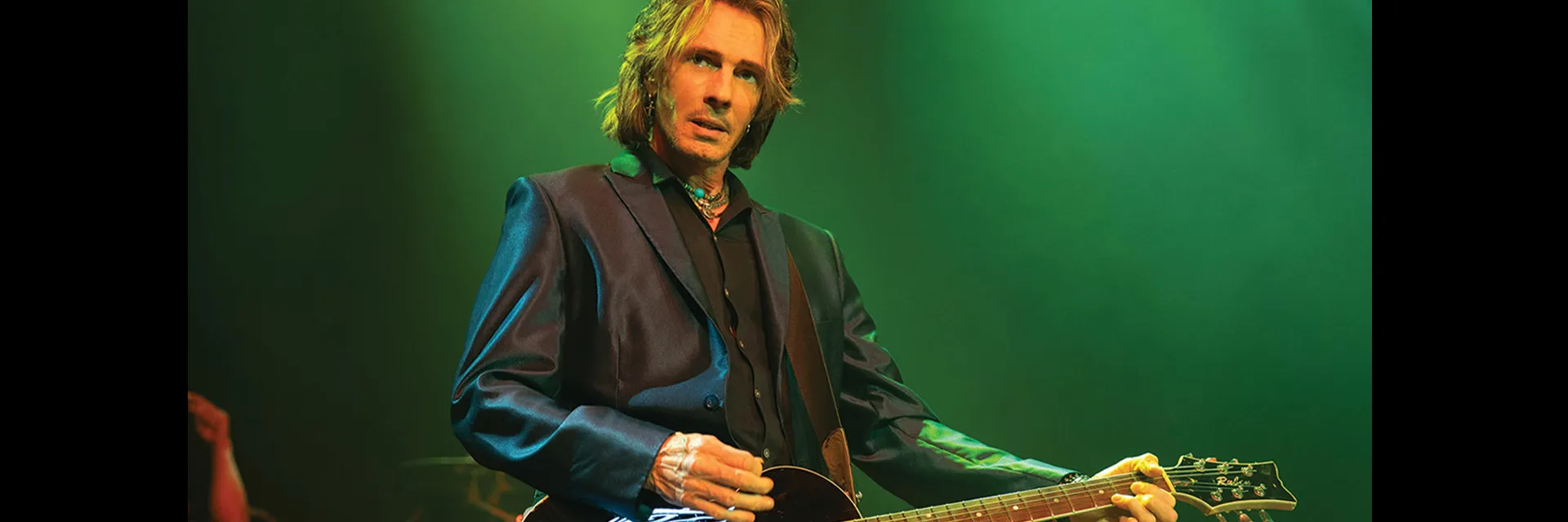 Rick Springfield with Guitar at Foxwoods