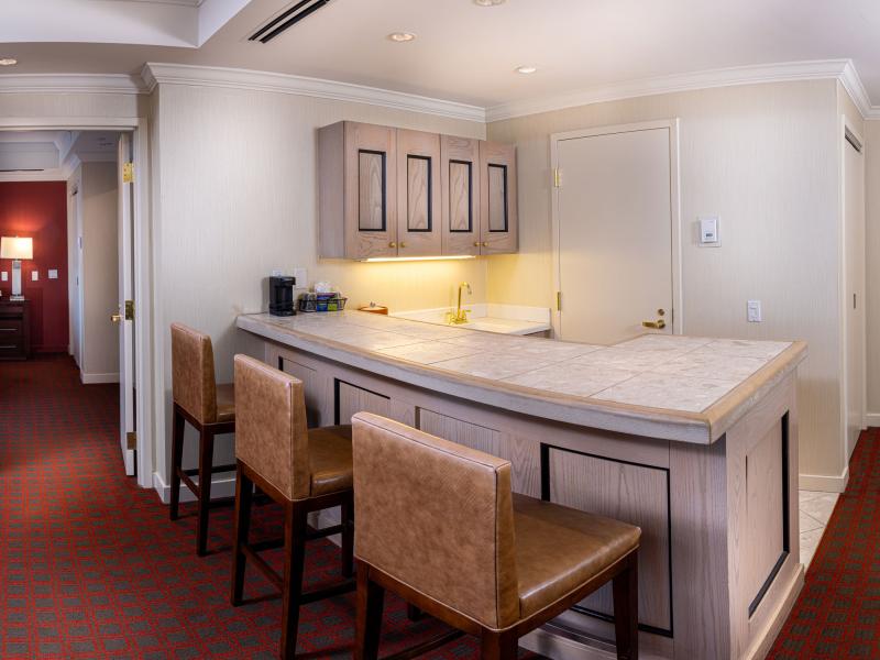 Great Cedar Suite